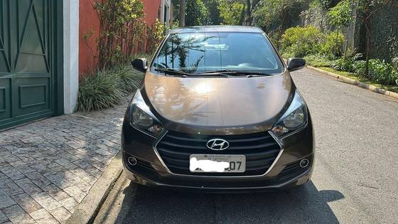 HYUNDAI HB20 1.6 COMFORT PLUS 16V FLEX 4P MANUAL HYUNDAI HB20 1.6 COMFORT PLUS 16V FLEX 4P MANUAL